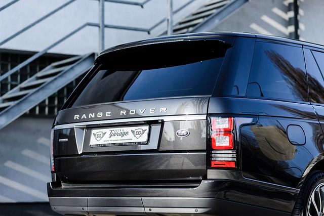 range-rover-2015671_640